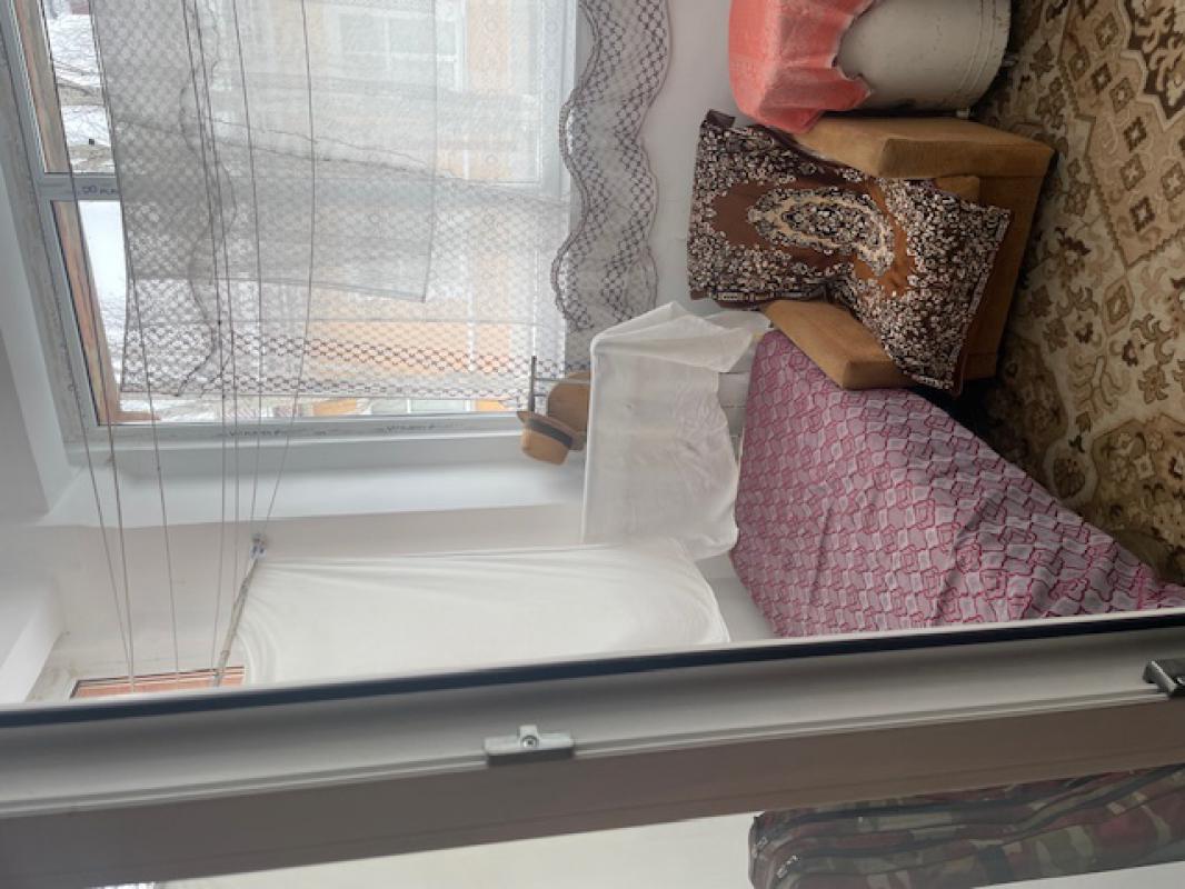 Продается 3х комнатная квартира в шаговой доступности от остановки и магазинов. - Новотроицк