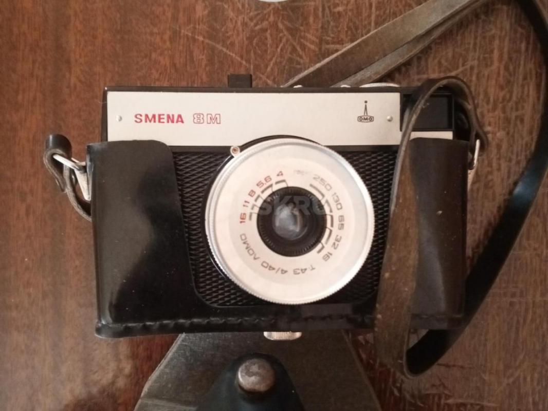 Продам советские плёночные фотоаппараты "Зенит-Е", "Смена 8М", & - Орск
