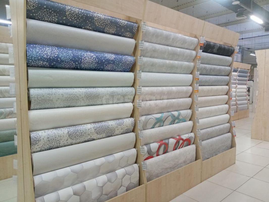 В магазин отделочных материалов  ЛЕО,  требуется ответственный грузчик. - Орск