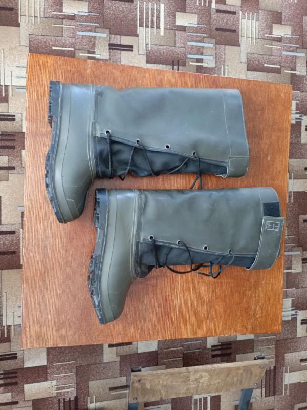 Бахилы рыбацкие. - Новоорск