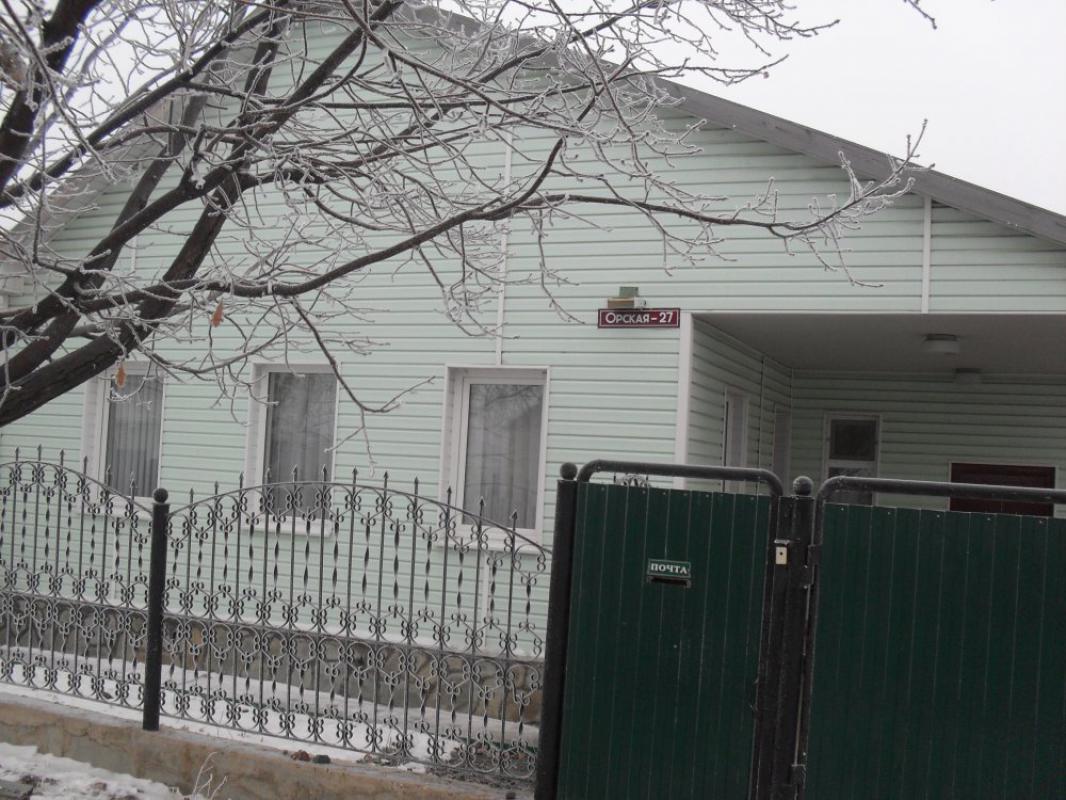 Продаётся дом S=78,2м2 с центральной канализацией. - Гай