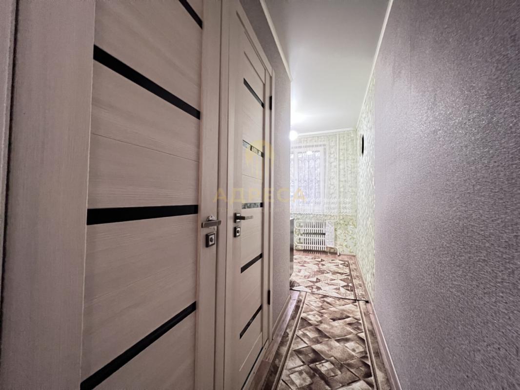 Продаётся просторная 3-х комнатная квартира на 1 этаже 5-ти этажного дома - РОМАШКА!!! - Оренбург