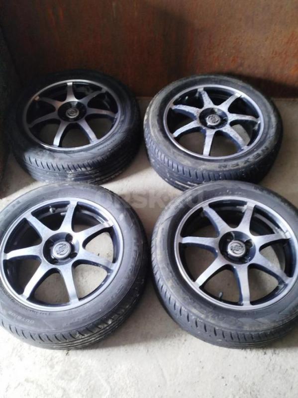 Продам летнюю резину на литых дисках. - Орск