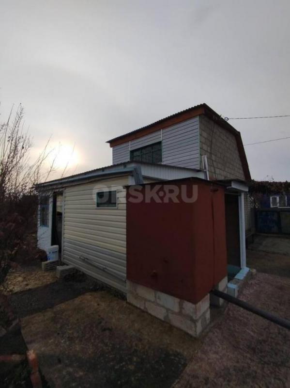 Продам 2-х этажную дачу с баней. - Орск