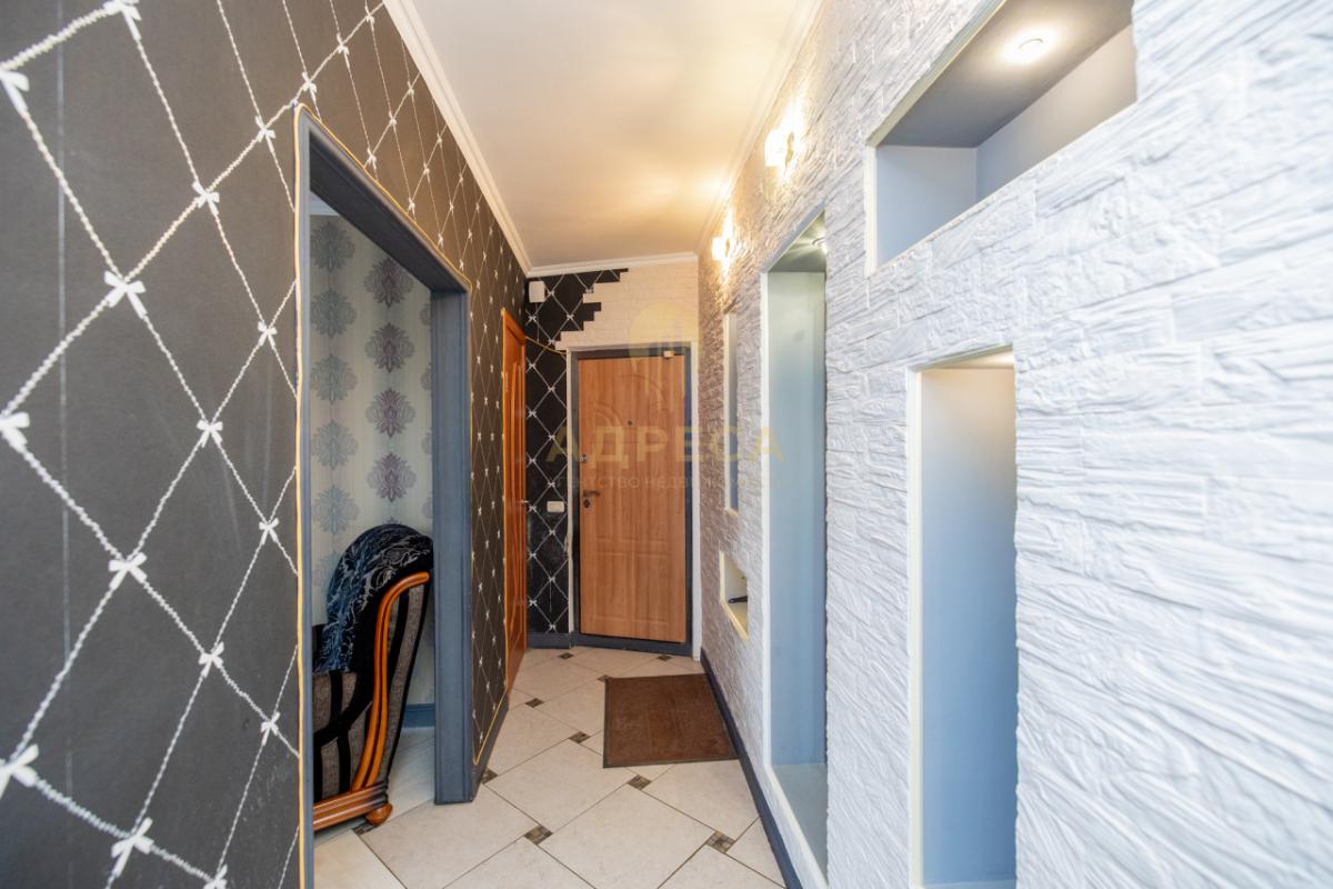 Продается 3-комнатная квартира с дизайнерским ремонтом. - Оренбург