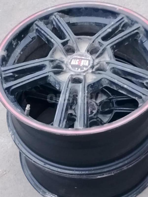 Продам диски на ниссан жук - Орск