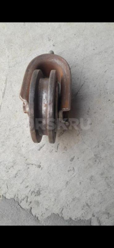 Куплю ролики на подчипниках закрытые и открытые разных диаметров, краску белую,красную,чёрную  фляга - Орск