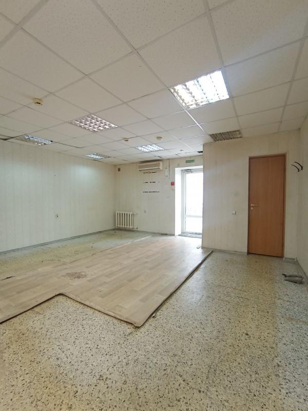 Продается коммерческое помещение свободного назначения, по адресу: г. - Новотроицк