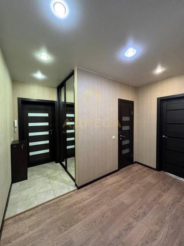 Предлагаем вашему вниманию просторную и уютную двухкомнатную квартиру площадью 59,6 кв. - Оренбург