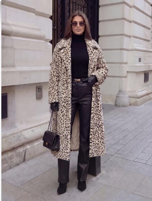 Продам  пальто,состояние отличное. - Орск