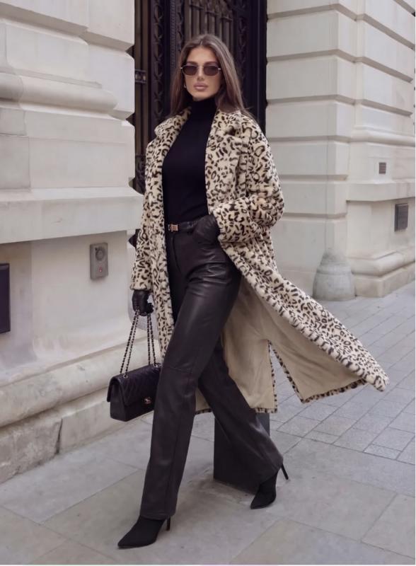 Продам  пальто,состояние отличное. - Орск