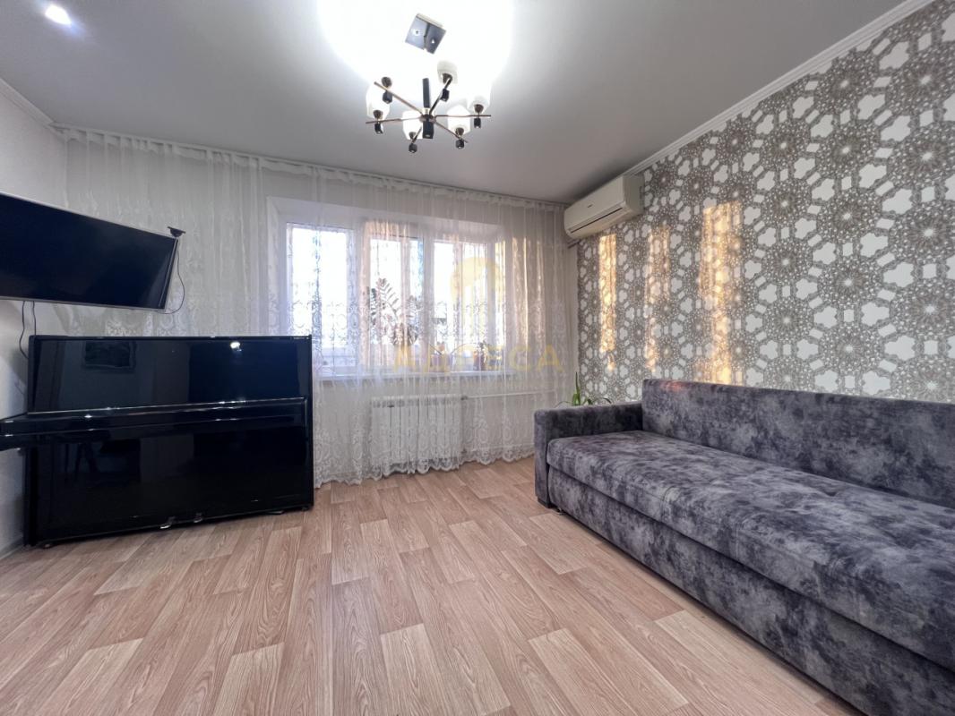 Продается 3-кoмнатнaя квартира нa 4 - этаже 9-ти этажного дома! - Оренбург