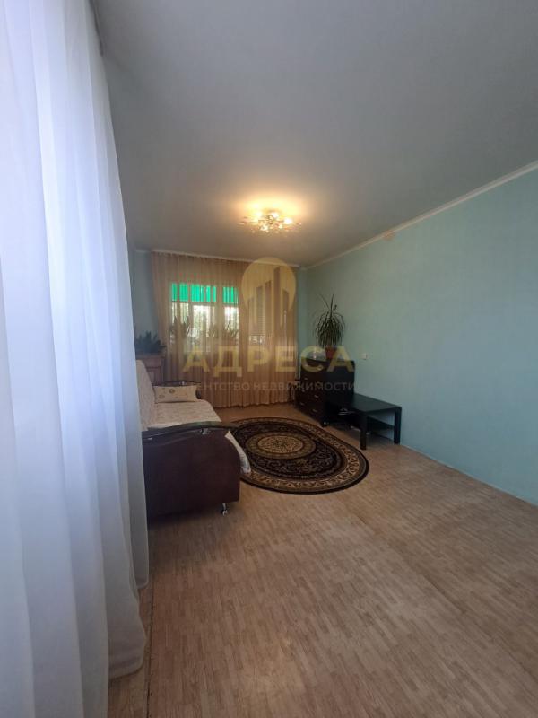 Объявление: [изменить]Продаётся двухкомнатная квартира в спокойном спальном районе с развитой инфрас - Оренбург