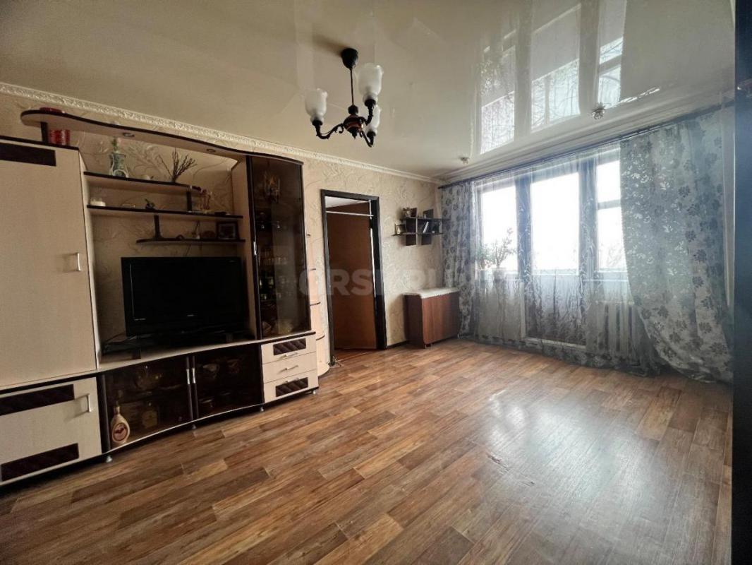 Сдам 2-х комнатную квартиру на длительный срок , 2-й этаж в 5-и этажном доме, районе ост. - Орск