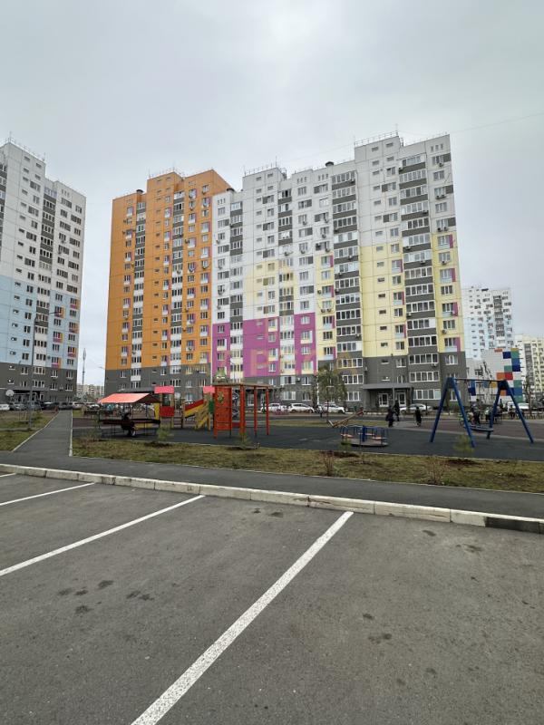 Пpoдaётся двуxкoмнатнaя квартира 59,6 кв. - Оренбург