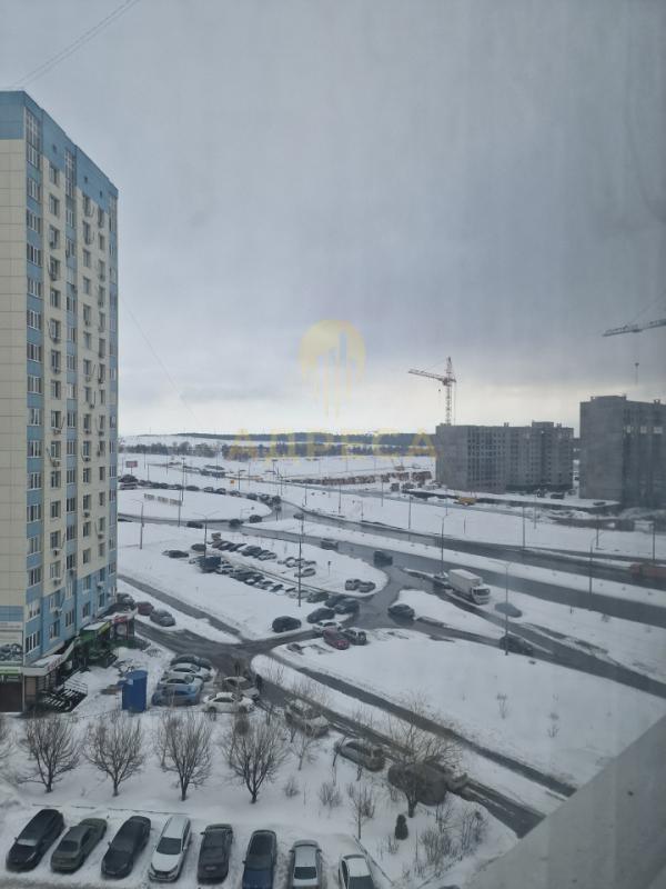 Продается светлая квартира 47 кв. - Оренбург