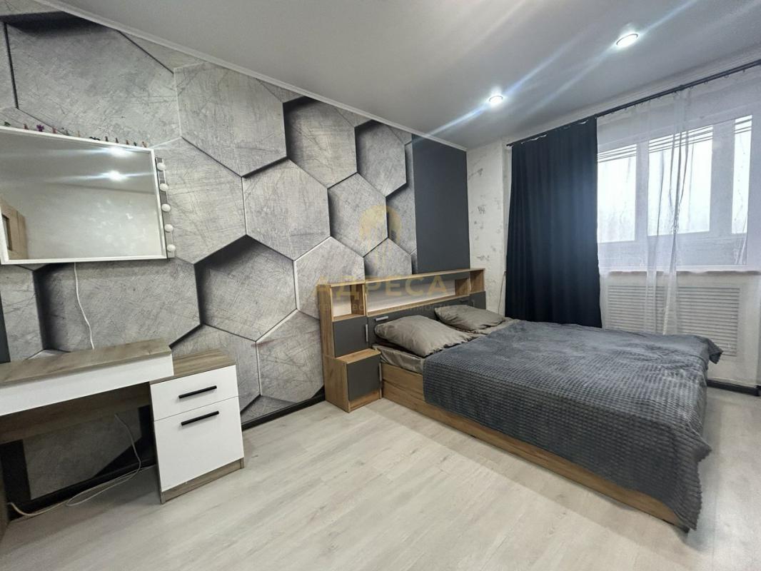 Продается студия в одном из лучших районов города ,в районе Гуливера. - Оренбург