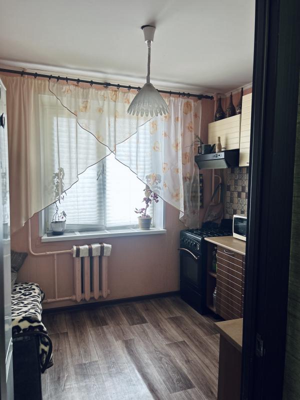 Собственник

Продается уютная однокомнатная квартира с косметическим ремонтом на пятом этаже девят - Новотроицк