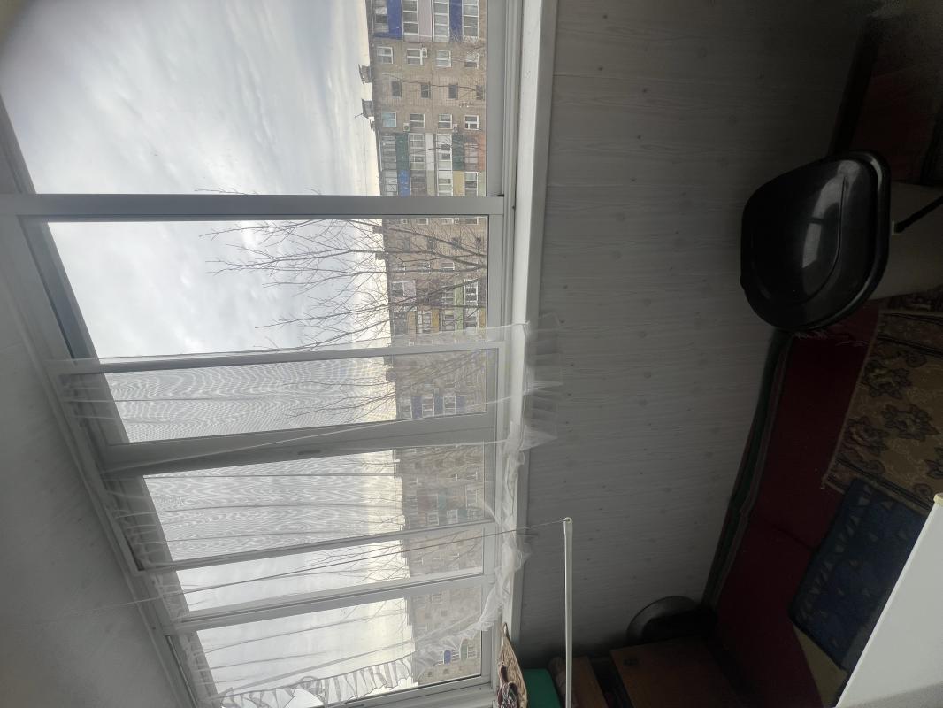 Продам 2- комнатную квартиру ( трамвайчик) Квартира расположена на четвертом этаже. - Новотроицк