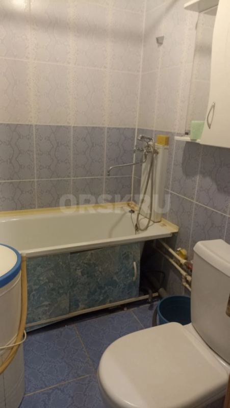 Сдается 2х комнатная квартира. - Орск