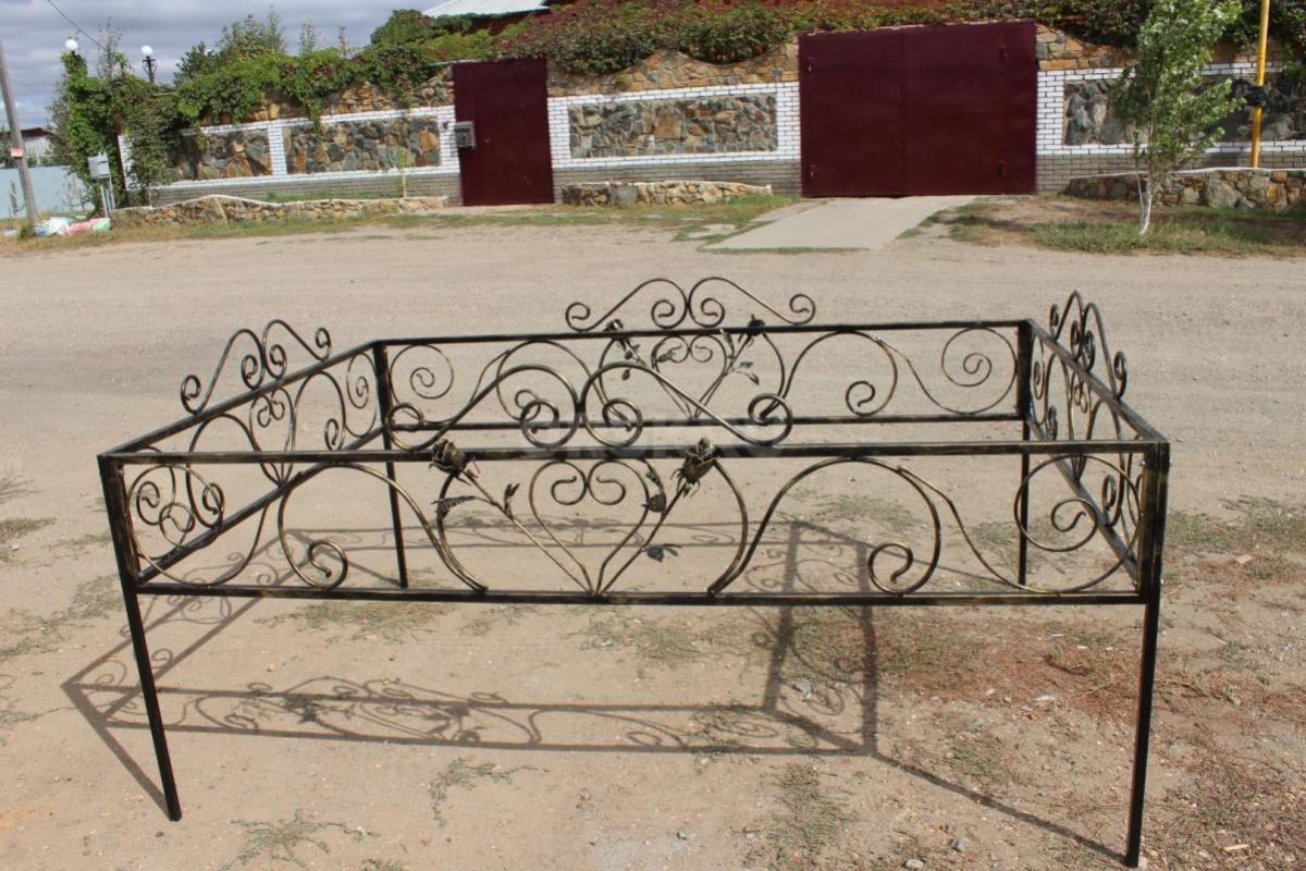 Ограды, кресты,лавочки, столики и т. - Орск