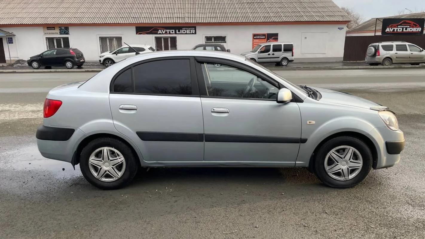 Продается KIA Rio, 2006 года

Надёжная, комфортную, проверенная годами иномарка

Надёжный, мощный дв - Новотроицк