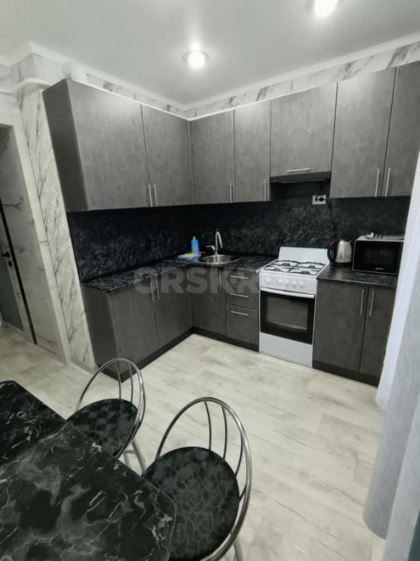 От собственника и без посредников:
Сдается посуточно, понедельно, помесячно уютная 2-кoмнaтнaя кваp - Орск