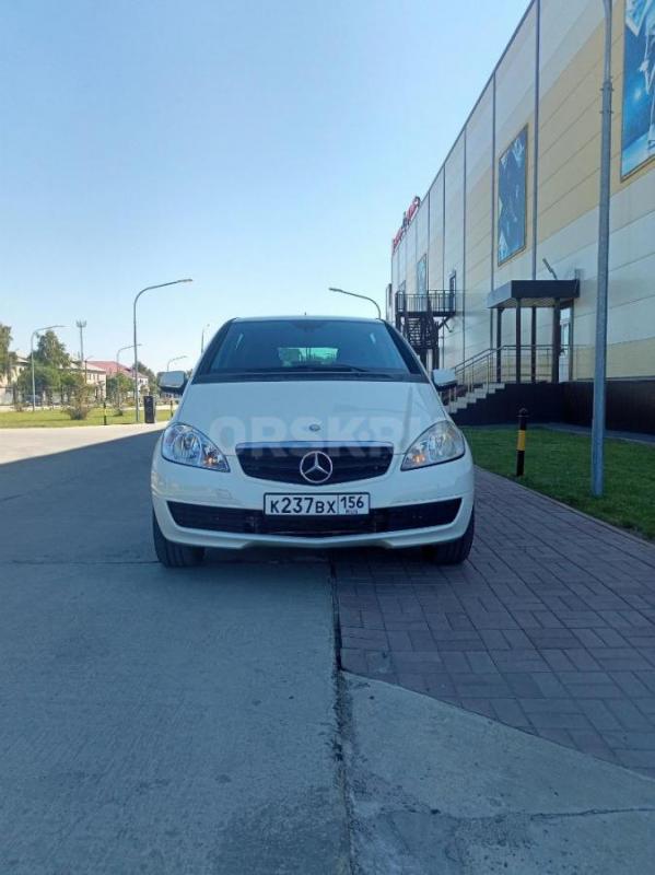 Продам Мерс двигатель бензиновый объём 1.7 литра, коробка автомат, два комплекта колёс зима лето на - Гай