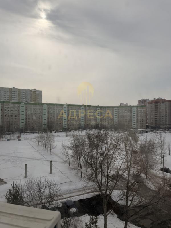 Продаётся просторная 3-х комнатная квартира на 6 этаже 10-ти этажного дома, по адресу ул. - Оренбург