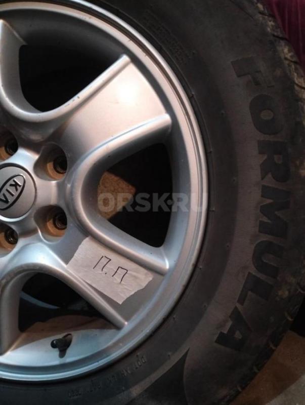 Продам резину Формула Летняя 215/65 R16 без порезов и грыжи 4 шт за 4000т - Оренбург