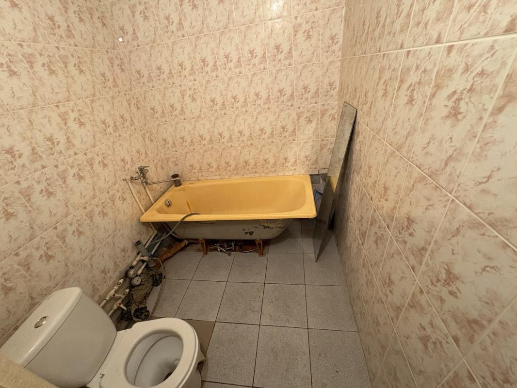 Просторная однокомнатная квартира в кирпичном доме. - Новотроицк