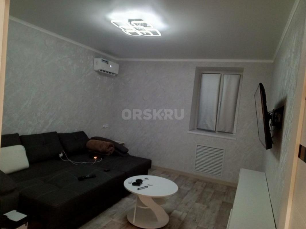 Сдается трёхкомнатная квартира после нового капитального ремонта , все коммунальные платежи включены - Орск