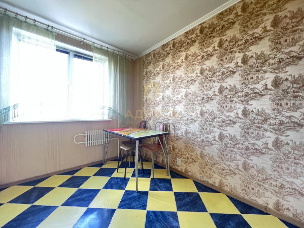 Продаётся просторная пятикомнатная квартира, общей площадью 105кв. - Оренбург