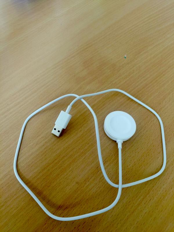 Продам новые смарт часы Хуавей вотч фит 4 пользовался месяц где-то потом купил новые 
В комплекте ко - Оренбург