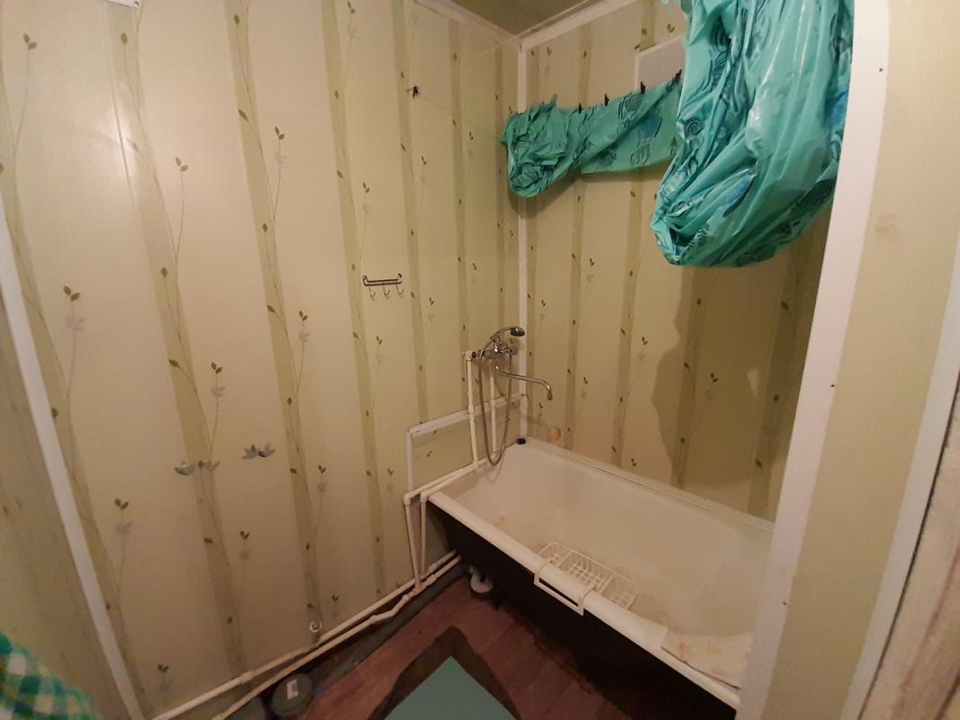 Сдам комнату в большой квартире. - Новотроицк