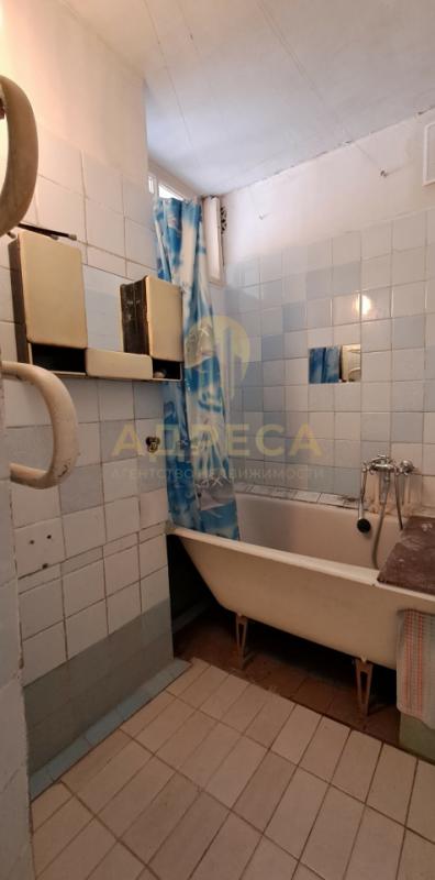 В продаже просторная трёхкомнатная квартира общей площадью 56,4 кв. - Оренбург