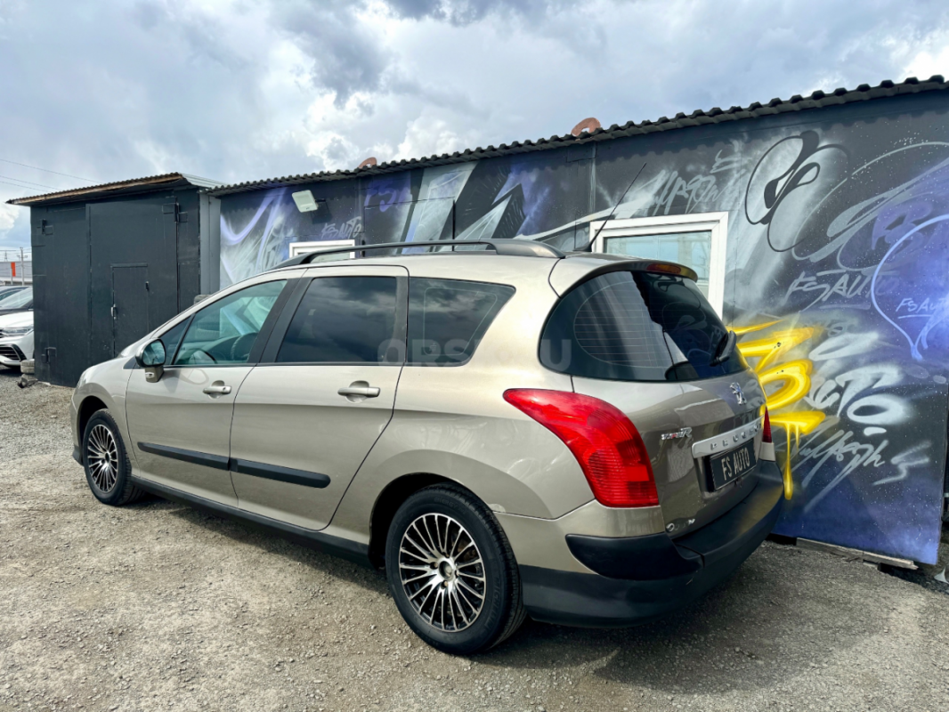 В продаже PEUGEOT 308 2010 года выпуска. - Орск