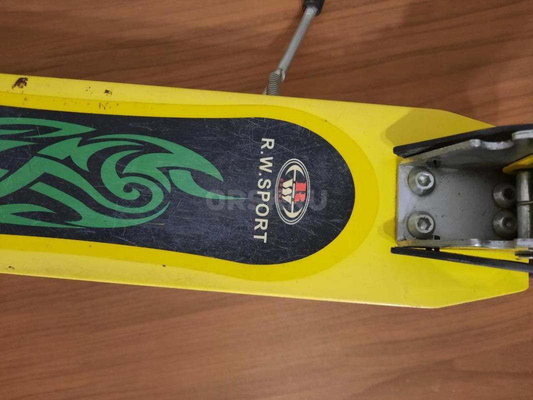 Самокат складной городской, регулируемая высота рулевой стойки - 91-96-100 см, тип тормоза ножной, д - Орск