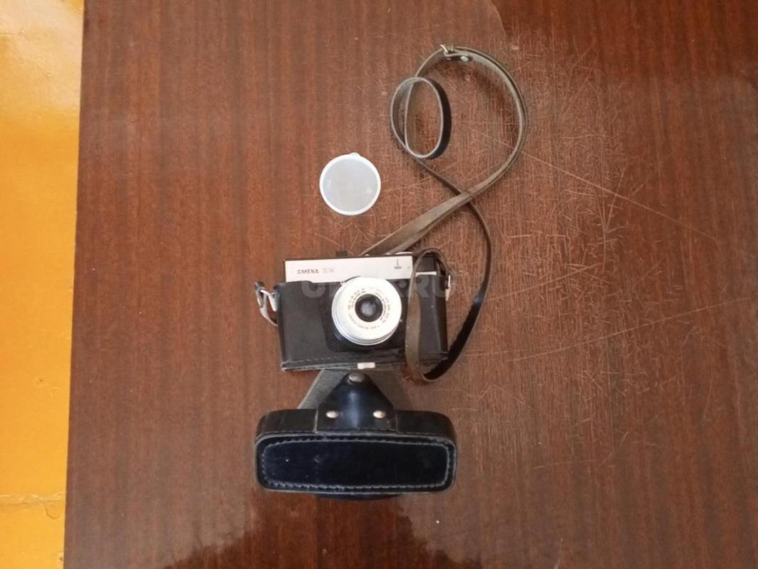 Продам советские плёночные фотоаппараты "Зенит-Е", "Смена 8М", & - Орск