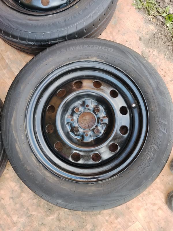 Продам летнию резину Viatti 175/65 R14 - Новотроицк