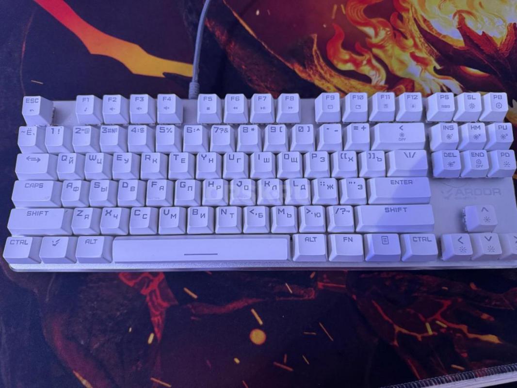 Пк

Продам игровой пк с монитором

Характеристики:

Процессор: intel(R) Xeon(R) CPU E5-2680 v3 - Орск