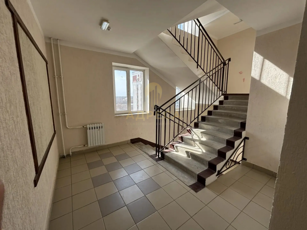 Продается уютная квартира в современном жилом комплексе! - Оренбург