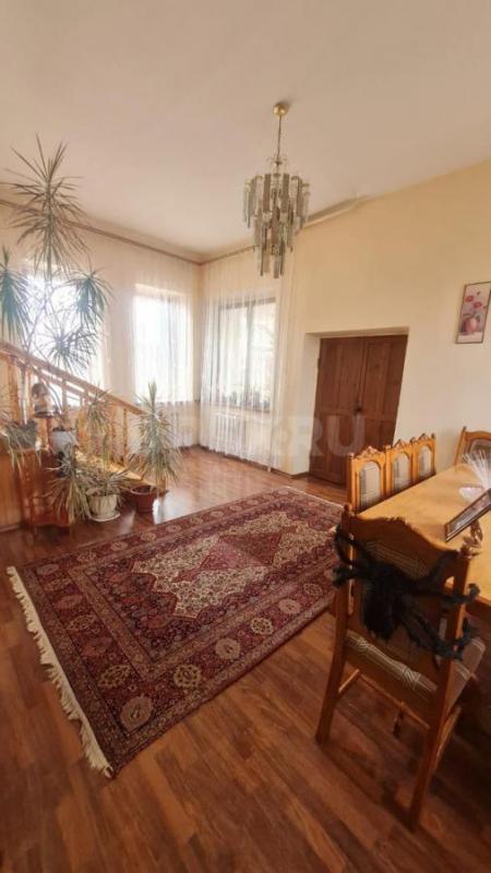 Продам уютный, просторный жилой дом по ул. - Орск