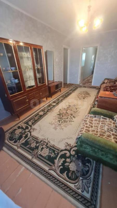 Сдам ТОЛЬКО на длительный срок просторную 2-х комнатную квартиру по адресу: ул. - Орск