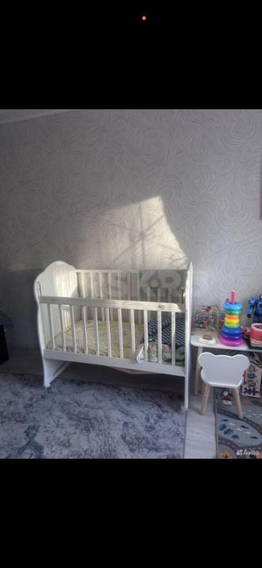 Кроватка детская до 3х лет в отличном состоянии , единствено только что сына немного грыз ну там не - Орск
