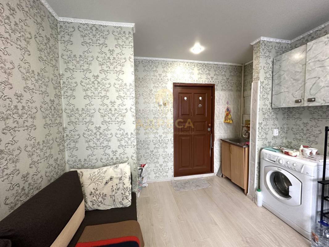 Продается комната в центре города, на против ОГУ по пр. - Оренбург