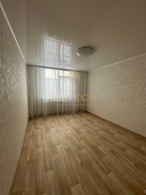 Продается уютная евро двухкомнатная квартира с новым ремонтом. - Оренбург