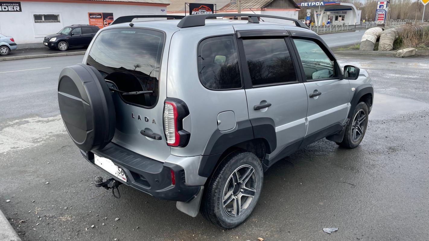 Продается ВАЗ (LADA) Niva Travel 1.7 MT, 2023 года

-Автомoбиль приoбpетался у официального дилера
- - Новотроицк