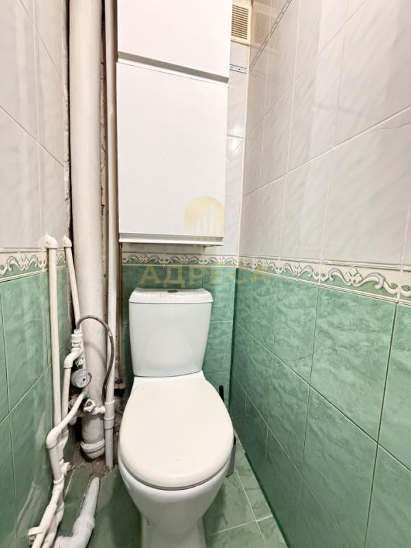 Продаётся просторная 3-х комнатная квартира на 6 этаже 10-ти этажного дома, по адресу ул. - Оренбург