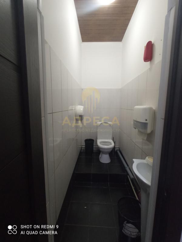 Продается Коммерческое 2-х этажное здание, ( с арендаторами) площадью 695,2 кв. - Оренбург